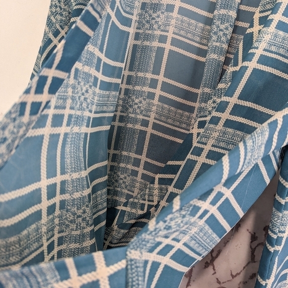 CAbi Blouse Blue Medium 3068 Windowpane Plaid Surplice Faux Wrap Top Long Sleeve - Picture 9 of 11